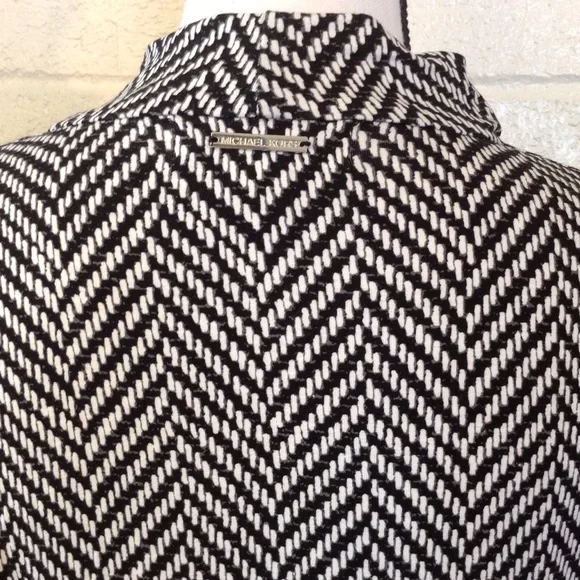 Michael Michael Kors Top Cowl Neck Black Chevron Long Sleeve Stretch Size Medium - Picture 5 of 8